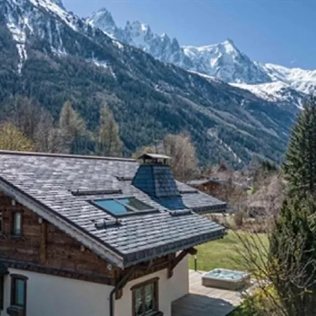 Chalet Idyllique Dans Le Quartier Les Bois De La Station Dom wakacyjny Chamonix